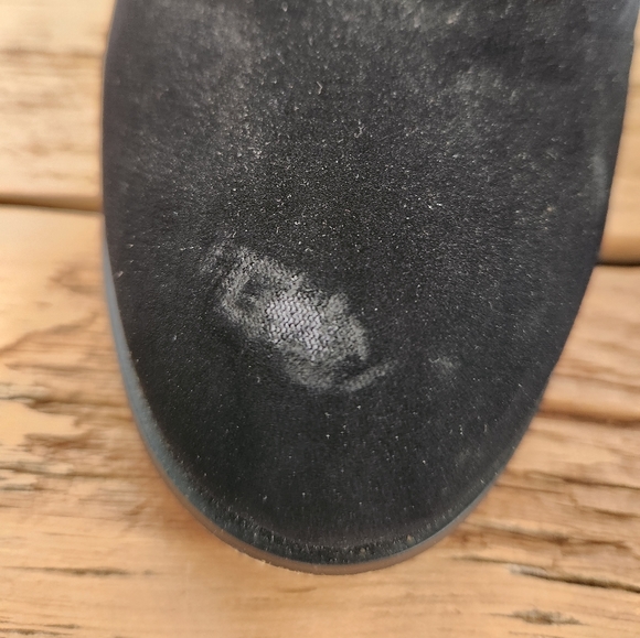 Steve Madden Naomi Velvety Ankle Boot with Block Heel - Picture 8 of 9